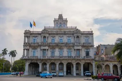 El Supremo suspende las altas en el CERA por la «ley de nietos» y el voto de los inscritos sin exilio acreditado