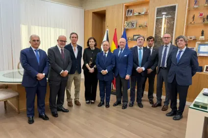 La presidenta del Notariado traslada a Ceuta el apoyo institucional del colectivo