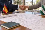 La Junta pacta con el Estado reformar dos puntos de la Ley de Vivienda andaluza