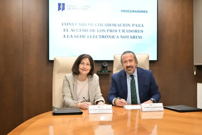 Notarios y procuradores firman un convenio para reducir tiempos y reforzar la seguridad de las actuaciones procesales