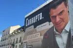La Audiencia de Madrid confirma el archivo de la causa por la lona que llamó “corrupto” a Sánchez