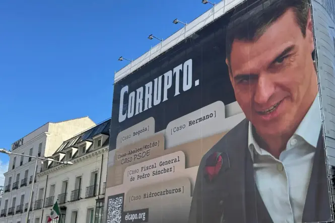 La Audiencia de Madrid confirma el archivo de la causa por la lona que llamó “corrupto” a Sánchez