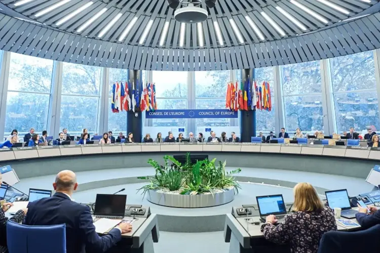 El Supremo mantiene la terna española al TEDH pero obliga a informar a Estrasburgo de que está recurrida