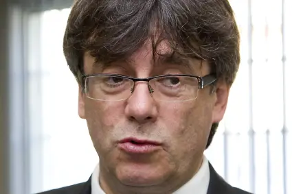 Llarena mantiene la orden nacional de detención de Puigdemont al excluir la malversación de la amnistía