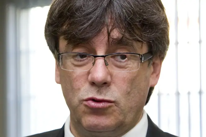 Llarena mantiene la orden nacional de detención de Puigdemont al excluir la malversación de la amnistía